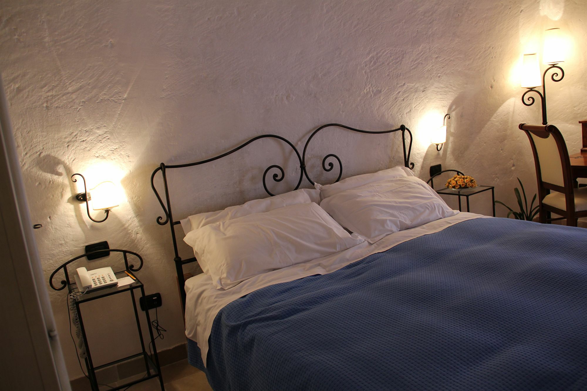 Hotel Masseria Fortificata Donnaloia Монополи Екстериор снимка